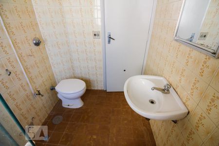 Banheiro de kitnet/studio para alugar com 1 quarto, 30m² em Campos Elíseos, São Paulo