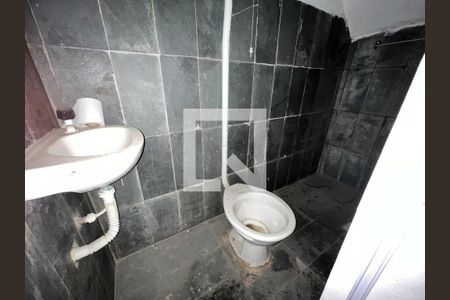 Banheiro de kitnet/studio à venda com 1 quarto, 24m² em Gardênia Azul, Rio de Janeiro