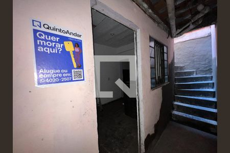 Plaquinha de kitnet/studio para alugar com 1 quarto, 24m² em Gardênia Azul, Rio de Janeiro