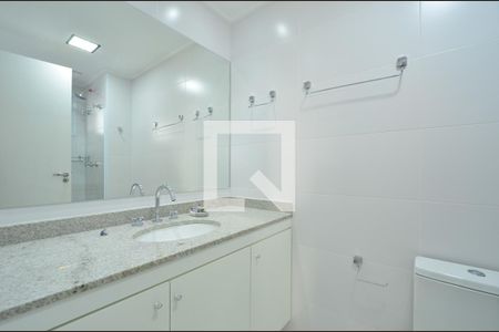 Banheiro de kitnet/studio à venda com 1 quarto, 22m² em Vila Clementino, São Paulo