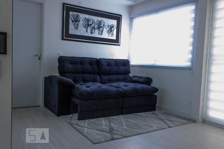 Sala de apartamento para alugar com 1 quarto, 52m² em Alphaville Empresarial, Barueri