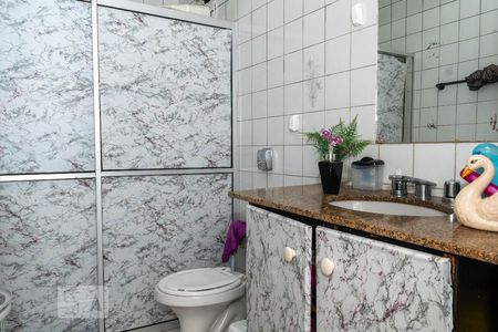 Banheiro de casa à venda com 2 quartos, 90m² em Vila Regente Feijó, São Paulo