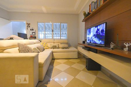 Sala de casa para alugar com 4 quartos, 200m² em Vila Maria Alta, São Paulo