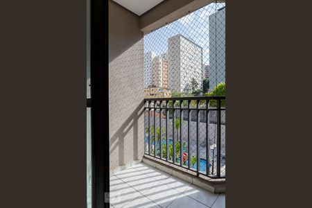 Varanda de apartamento para alugar com 2 quartos, 64m² em Sumaré, São Paulo