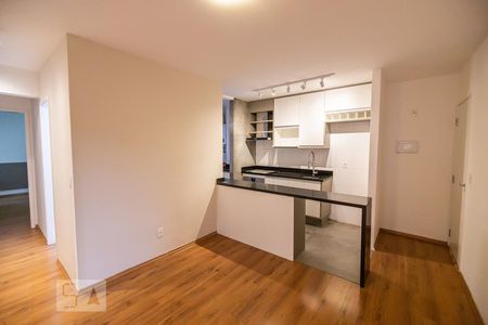 Sala de apartamento para alugar com 3 quartos, 70m² em Jaguaré, São Paulo