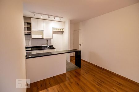 Sala de apartamento para alugar com 3 quartos, 70m² em Jaguaré, São Paulo