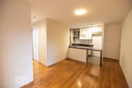 Sala de apartamento para alugar com 3 quartos, 70m² em Jaguaré, São Paulo