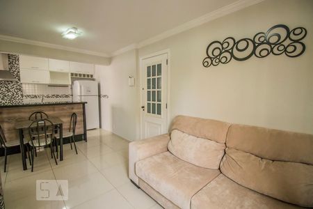 Sala de apartamento para alugar com 1 quarto, 40m² em Vila Parque Jabaquara, São Paulo