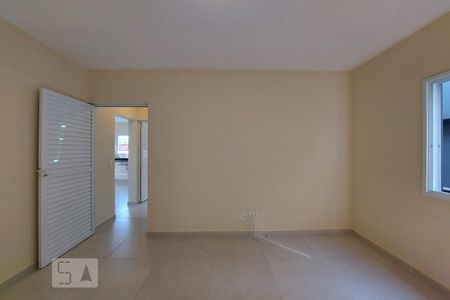 Quarto 1 de casa para alugar com 2 quartos, 70m² em Santa Maria, Osasco