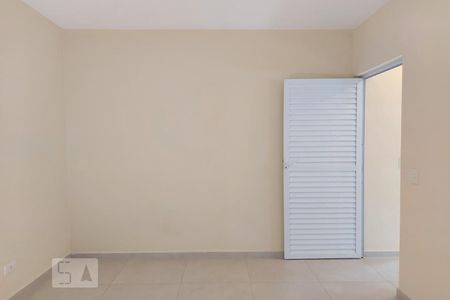 Quarto 1 de casa para alugar com 2 quartos, 70m² em Santa Maria, Osasco