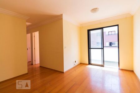 Sala de apartamento para alugar com 3 quartos, 70m² em Vila do Encontro, São Paulo