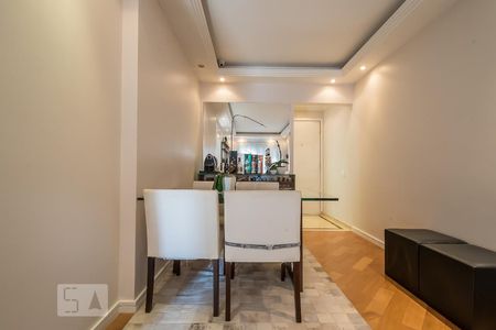 Sala de apartamento para alugar com 2 quartos, 65m² em Nova Piraju, São Paulo