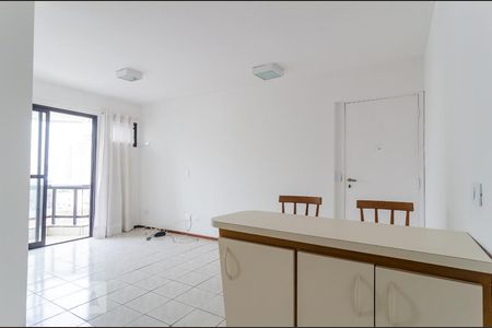 Cozinha de apartamento para alugar com 1 quarto, 38m² em Vila Clementino, São Paulo