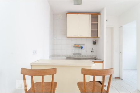 Cozinha de apartamento para alugar com 1 quarto, 38m² em Vila Clementino, São Paulo