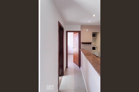 Corredor de apartamento para alugar com 1 quarto, 70m² em Savassi, Belo Horizonte