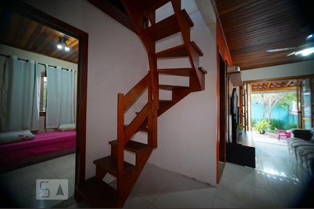 Sala de casa para alugar com 4 quartos, 120m² em Humaitá, Porto Alegre