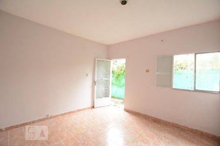 Sala de casa para alugar com 1 quarto, 38m² em Irajá, Rio de Janeiro