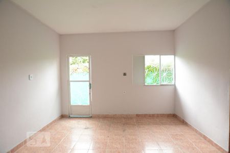 Sala/Quarto de casa para alugar com 1 quarto, 30m² em Irajá, Rio de Janeiro