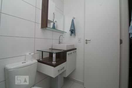 Banheiro de kitnet/studio para alugar com 1 quarto, 34m² em Vila Prudente, São Paulo