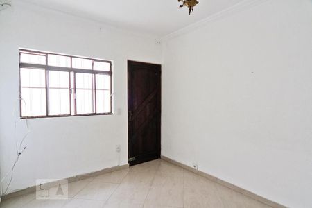 Sala de casa à venda com 3 quartos, 192m² em Vila Prado, São Paulo