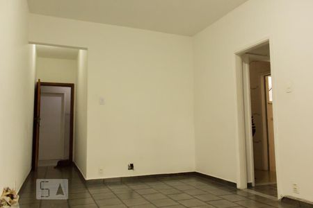 Sala de apartamento para alugar com 2 quartos, 90m² em Irajá, Rio de Janeiro