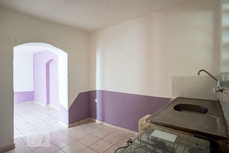 Cozinha de casa para alugar com 1 quarto, 30m² em Vila Prudente, São Paulo