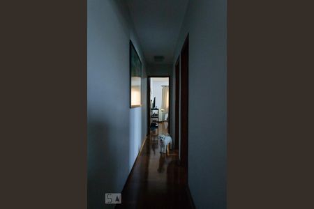 Corredor de casa à venda com 4 quartos, 150m² em Rudge Ramos, São Bernardo do Campo