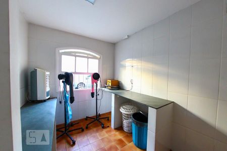 Casa para alugar com 248m², 6 quartos e 6 vagas Casa para alugar com 248m², 6 quartos e 6 vagasQuarto de Serviço