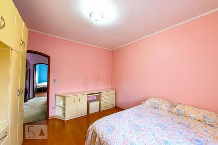 Casa para alugar com 248m², 6 quartos e 6 vagas Casa para alugar com 248m², 6 quartos e 6 vagasQuarto 2