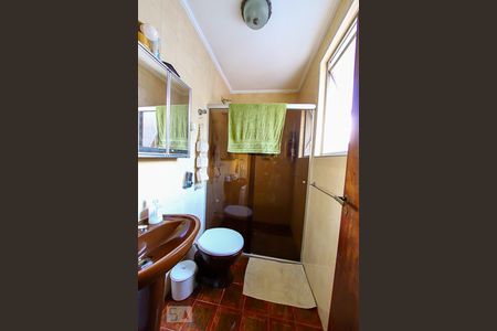 Casa para alugar com 248m², 6 quartos e 6 vagas Casa para alugar com 248m², 6 quartos e 6 vagasBanheiro da Suite 2