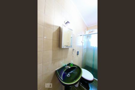 Casa para alugar com 248m², 6 quartos e 6 vagas Casa para alugar com 248m², 6 quartos e 6 vagasBanheiro