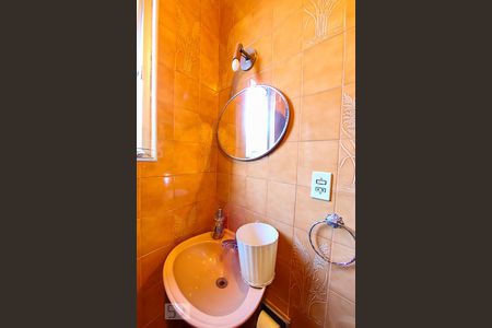 Casa para alugar com 248m², 6 quartos e 6 vagas Casa para alugar com 248m², 6 quartos e 6 vagasBanheiro da Suite 1