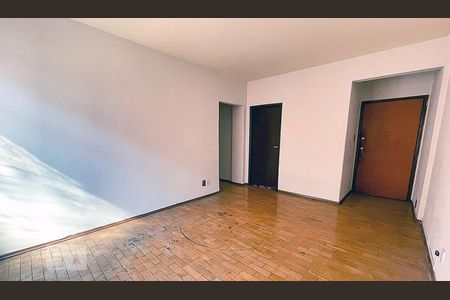 Sala de apartamento para alugar com 3 quartos, 70m² em Prado, Belo Horizonte