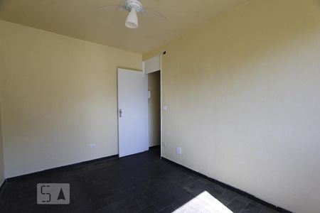 quarto 1 de apartamento para alugar com 2 quartos, 48m² em Jacarepaguá, Rio de Janeiro