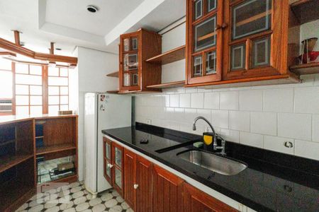 Cozinha de apartamento para alugar com 1 quarto, 54m² em Consolação, São Paulo