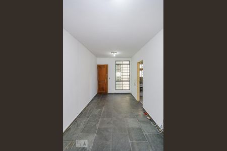 Sala de apartamento para alugar com 3 quartos, 50m² em Salgado Filho, Belo Horizonte