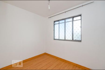 Quarto 2 de apartamento para alugar com 3 quartos, 50m² em Salgado Filho, Belo Horizonte