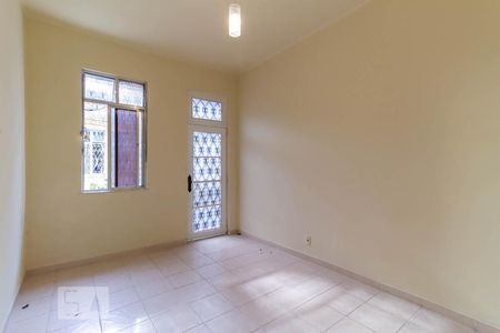 Sala de apartamento para alugar com 2 quartos, 70m² em Piedade, Rio de Janeiro