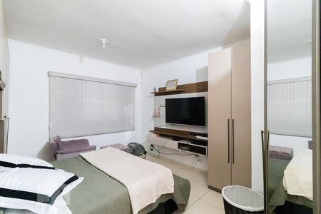 Quarto 1 de casa à venda com 3 quartos, 200m² em Aricanduva, São Paulo