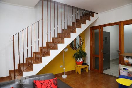 Sala de casa à venda com 3 quartos, 160m² em Jardim Morro Verde, São Paulo