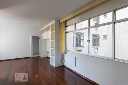 Sala de apartamento para alugar com 3 quartos, 100m² em Grajau, Rio de Janeiro