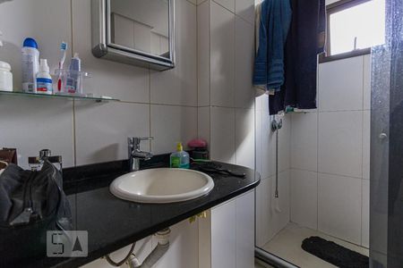 Banheiro da Suíte de apartamento à venda com 2 quartos, 86m² em Sarandi, Porto Alegre