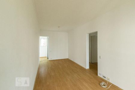 Sala de apartamento para alugar com 2 quartos, 67m² em Moema, São Paulo