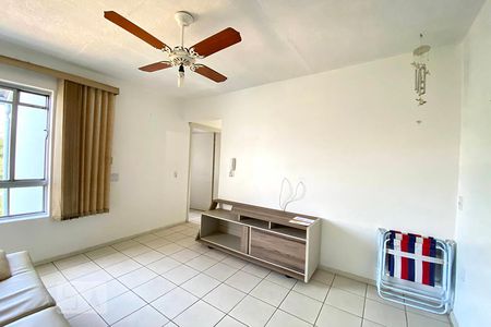 Sala de apartamento para alugar com 2 quartos, 43m² em Rondônia, Novo Hamburgo