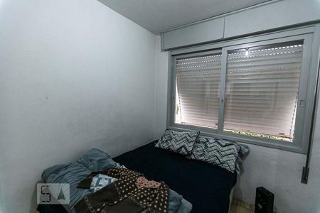 Quarto 2 de apartamento para alugar com 2 quartos, 60m² em Camaquã, Porto Alegre