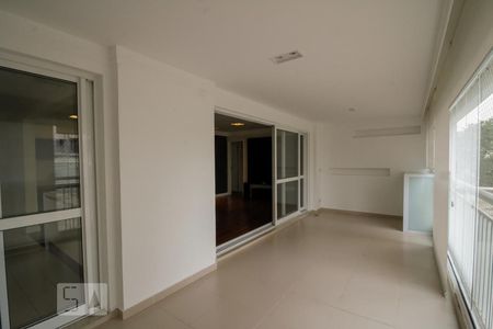 Varanda de apartamento para alugar com 3 quartos, 127m² em Vila Firmiano Pinto, São Paulo