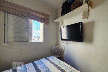 Quarto 2 de apartamento para alugar com 2 quartos, 49m² em Vila Firmiano Pinto, São Paulo