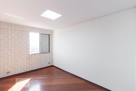 Quarto de apartamento para alugar com 1 quarto, 72m² em Vila Londrina, São Paulo