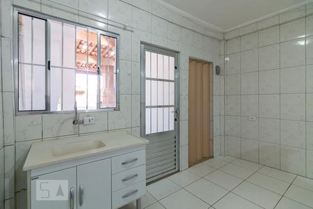 Cozinha de casa para alugar com 1 quarto, 40m² em Jardim Silvia, Guarulhos