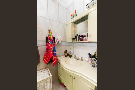Banheiro da Suíte de casa à venda com 3 quartos, 320m² em Vila Maria Alta, São Paulo
